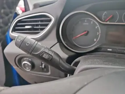 Photo 17 Opel Grandland X  1.2 Turbo 130 ch Design & Tech