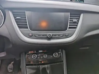 Photo 20 Opel Grandland X  1.2 Turbo 130 ch Design & Tech