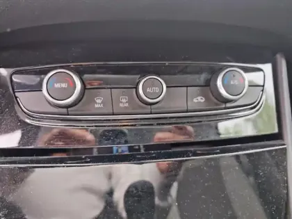 Photo 12 Opel Grandland X  1.2 Turbo 130 ch Design & Tech