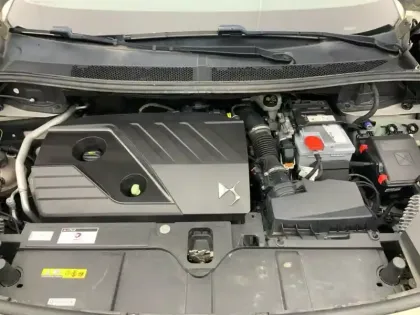 Photo 6 DS DS 7 DS7 Crossback BlueHDi 180 EAT8 Grand Chic