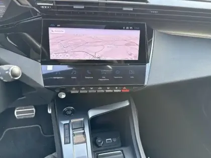 Photo 10 Peugeot 308  PHEV 180 e-EAT8 GT