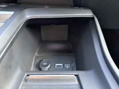 Photo 27 Peugeot 308  PHEV 180 e-EAT8 GT