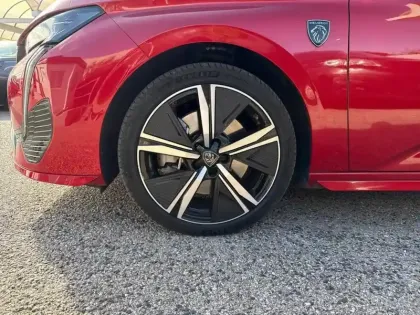 Photo 14 Peugeot 308  PHEV 180 e-EAT8 GT