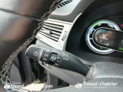 Photo 16 Kia Niro  1.6 GDi Hybride 141 ch DCT6 Premium