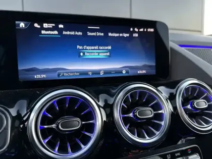 Photo 33 Mercedes GLA 200 d AMG Line