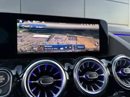 Photo 9 Mercedes GLA 200 d AMG Line