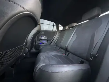 Photo 16 Mercedes GLA 200 d AMG Line