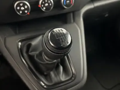 Photo 57 Renault Kangoo L1 1.5 Blue dCi 115ch Grand Confort