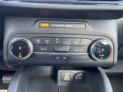 Photo 4 Ford Kuga 2.5 Duratec 190ch FHEV E85 ST-Line BVA