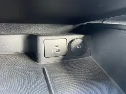 Photo 15 Ford Kuga 2.5 Duratec 190ch FHEV E85 ST-Line BVA