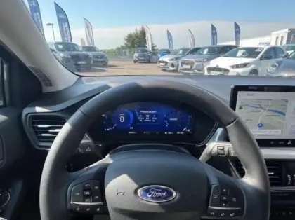 Photo 8 Ford Focus SW 1.0 Flexifuel mHEV 125ch Titanium X Business Powershift