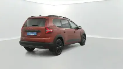 Photo 4 Dacia Jogger 1.6 hybrid 140ch Extreme 5 places - Garantie 08/2029