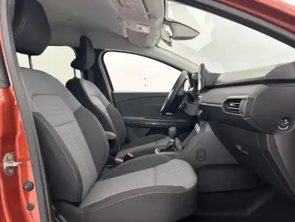 Photo 22 Dacia Jogger 1.6 hybrid 140ch Extreme 5 places - Garantie 08/2029