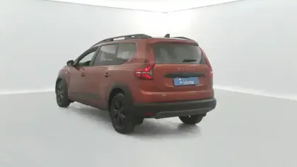 Photo 2 Dacia Jogger 1.6 hybrid 140ch Extreme 5 places - Garantie 08/2029