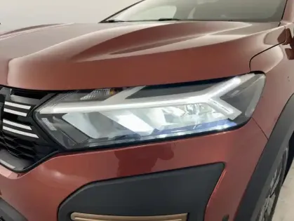 Photo 21 Dacia Jogger 1.6 hybrid 140ch Extreme 5 places - Garantie 08/2029