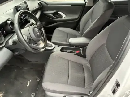 Photo 26 Toyota Yaris Hybride 116h Design