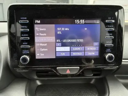 Photo 16 Toyota Yaris Hybride 116h Design