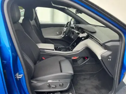 Photo 23 Ford Capri 286ch Extended Range 77kW Pack Premium RWD