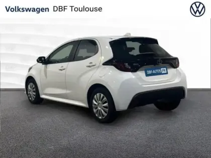Photo 1 Toyota Yaris HYBRIDE 116h Dynamic