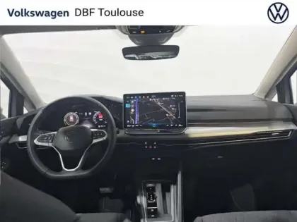 Photo 8 Volkswagen Golf 1.5 eHybrid 204 DSG6 VW Edition