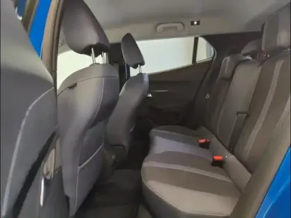 Photo 9 Peugeot 2008  e- 136ch Allure