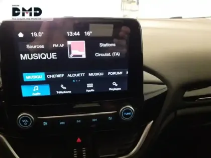 Photo 5 Ford Fiesta  1.0 EcoBoost Hybrid 125ch Titanium Business 5p