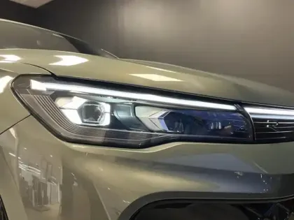 Photo 12 Volkswagen Tiguan  1.5 eTSI 150ch R-Line DSG7