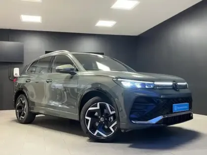 Photo 4 Volkswagen Tiguan  1.5 eTSI 150ch R-Line DSG7