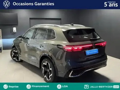 Photo 1 Volkswagen Tiguan  1.5 eTSI 150ch R-Line DSG7