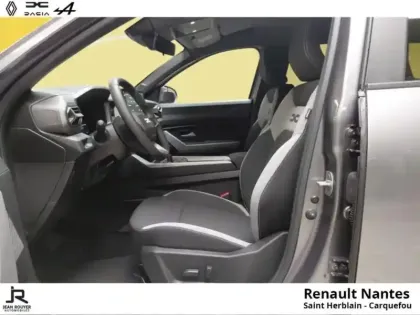 Photo 4 Dacia Bigster  1.8 hybrid 155ch Journey