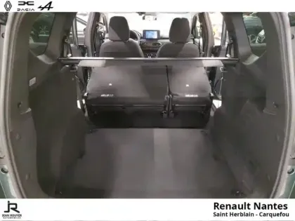 Photo 10 Dacia Jogger  1.6 hybrid 140ch Extreme+ 5 places -24