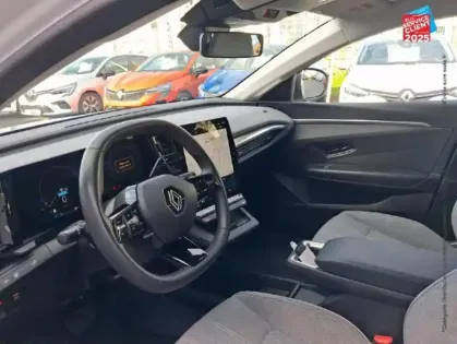 Photo 14 Renault Megane  E-Tech Electric EV60 130ch Evolution ER super charge -C