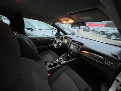 Photo 9 Nissan Leaf  150ch 40kWh Acenta 22