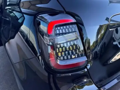 Photo 11 Fiat 600  1.2 Hybrid 100ch La Prima DCT6