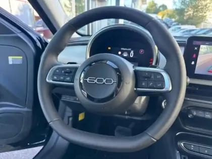 Photo 14 Fiat 600  1.2 Hybrid 100ch La Prima DCT6