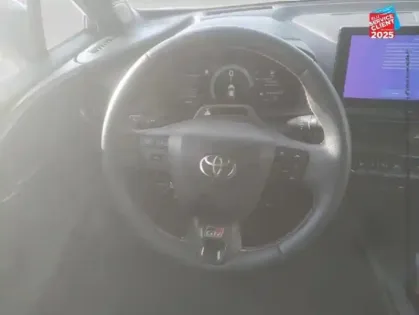 Photo 11 Toyota C-HR  2.0 Hybride 200ch GR Sport Premiere AWD-i NG23