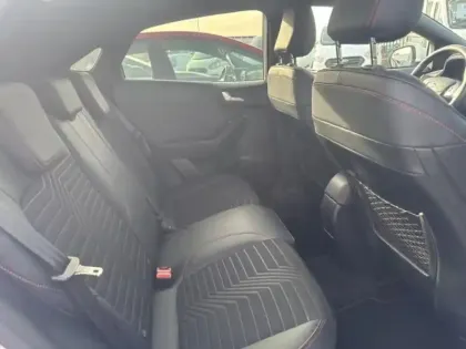 Photo 11 Ford Puma  1.0 Flexifuel 125 ch S&S mHEV ST-Line X