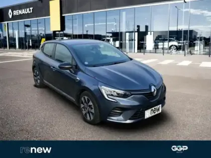 Photo 7 Renault Clio  1.6 E-Tech hybride 140ch Limited -21N