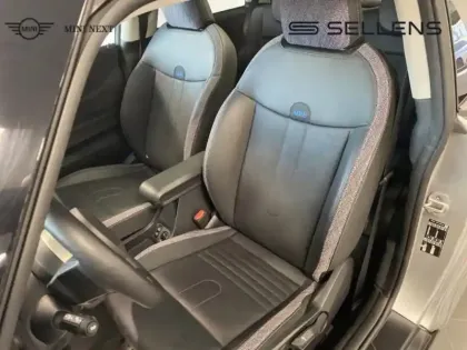 Photo 3 Mini Cooper  3 Portes C 156ch Classic DKG7