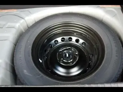 Photo 12 Renault Captur  1.3 TCe 140ch Intens EDC