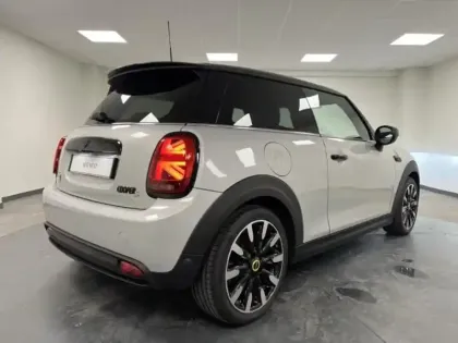 Photo 3 Mini Mini  Cooper SE 184ch Edition Premium Plus BVA 5CV