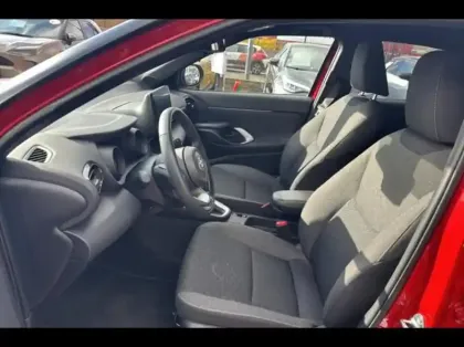 Photo 9 Toyota Yaris  Cross 116h Design Cargo 2WD  MY22