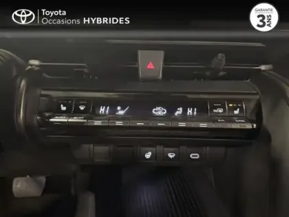 Photo 7 Toyota C-HR  1.8 Hybride 140ch Design NG23