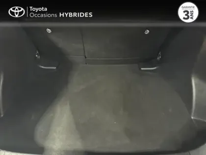 Photo 10 Toyota C-HR  1.8 Hybride 140ch Design NG23