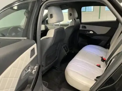 Photo 11 DS DS 7  Crossback PureTech 180ch Rivoli Automatique