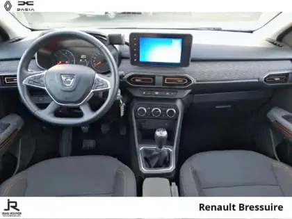 Photo 5 Dacia Sandero  1.0 TCe 90ch Stepway Confort -22