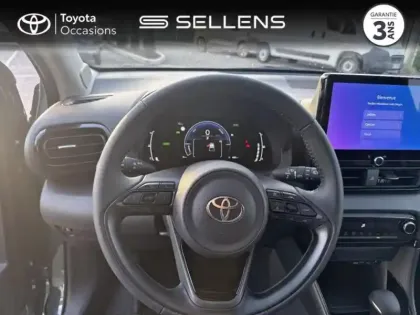 Photo 12 Toyota Yaris  116h Design 5p MY25