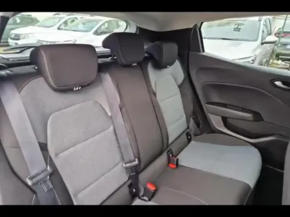 Photo 10 Renault Clio  1.6 E-Tech 145ch full hybrid Evolution