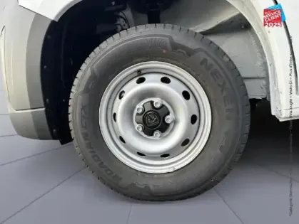 Photo 9 Peugeot Boxer  Fg L2H2 3.3 140ch S&S