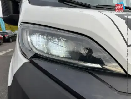 Photo 12 Peugeot Boxer  Fg L2H2 3.3 140ch S&S